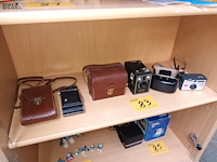 Lot 83 - kodak fototoestellen. 3 stuks - afbeelding 2 van  5