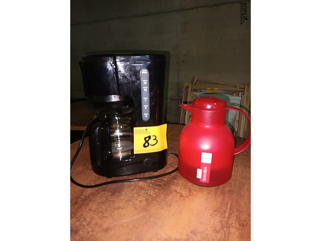 Lot 83 - koffiezetapparaat en thermos - afbeelding 1 van  3