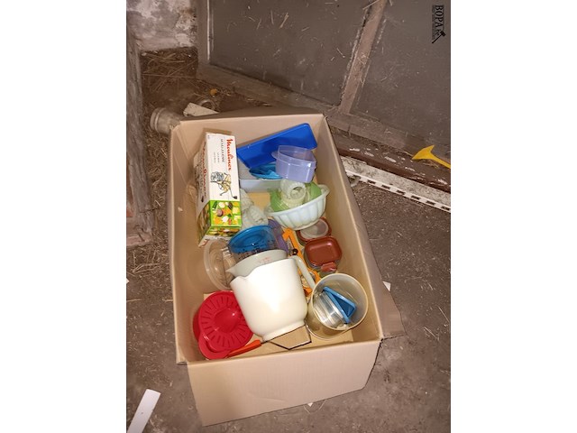 Lot 83 - lot keukenmateriaal - afbeelding 2 van  6