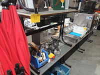 Lot 83 - rechthoekige tafels. 6 stuks - afbeelding 1 van  4