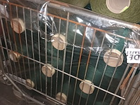 Lot 83 - rolcontainer met bobijnen garen - afbeelding 3 van  3