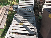 Lot 83 - tuinbed in teakhout - afbeelding 1 van  2