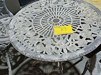 Lot 83 - tuinset metaal - 3 stuks - afbeelding 2 van  4