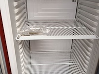Lot 83 - verticale drankenkoeler ice tea - afbeelding 3 van  3