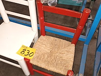 Lot 830 - kinderstoeltje. 2 stuks - afbeelding 3 van  3