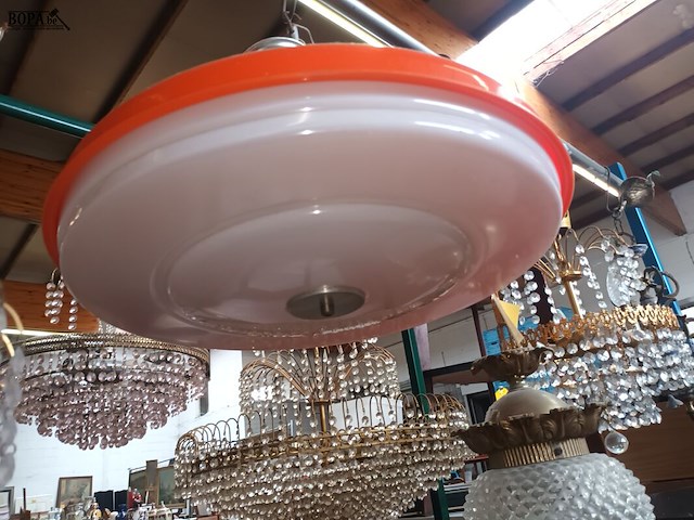 Lot 832 - retro oranje luster - afbeelding 2 van  3