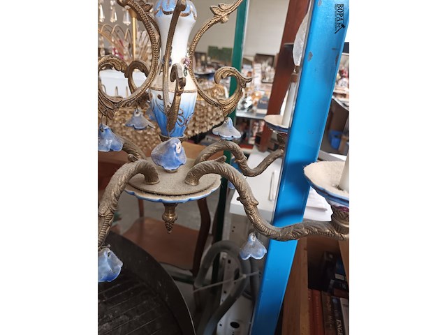 Lot 835 - luster koper en porselein - afbeelding 4 van  4