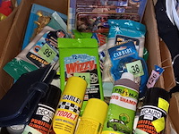 Lot 84 - diverse prijzen. 2 dozen - afbeelding 2 van  5