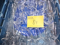 Lot 84 - glazen - afbeelding 1 van  3