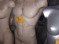 Lot 84 - huidskleur torso man en vrouw - afbeelding 2 van  3