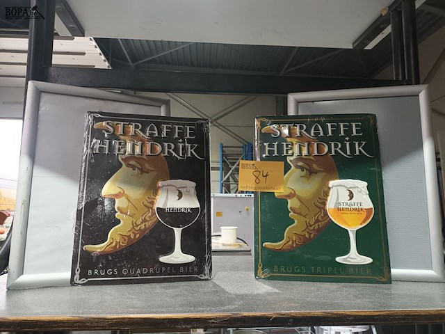 Lot 84 - kaders en reclame borden - afbeelding 1 van  4