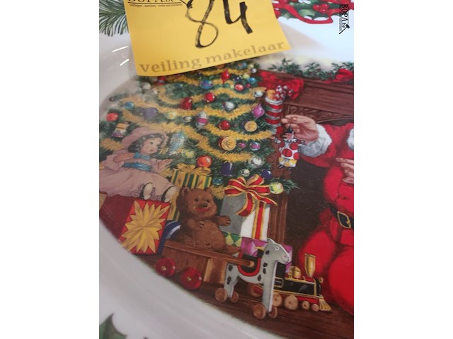 Lot 84 - kerstschaal franklin mint - afbeelding 3 van  4