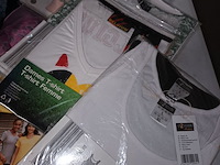 Lot 84 - kledij en plaids - afbeelding 5 van  5