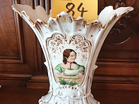 Lot 84 - koppel siervazen - afbeelding 2 van  4