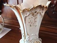 Lot 84 - koppel siervazen - afbeelding 4 van  4