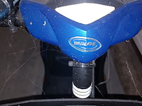Lot 84 - scootmobiel invacare colibri - afbeelding 3 van  6