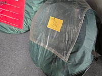 Lot 84 - tenten 2 stuks - afbeelding 2 van  3