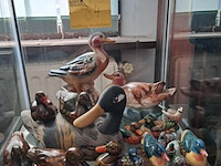 Lot 84 - verzameling decoratieve eenden diverse maten - afbeelding 1 van  3