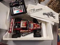 Lot 84 - vintage taiyo jet hopper rc buggy - afbeelding 3 van  5