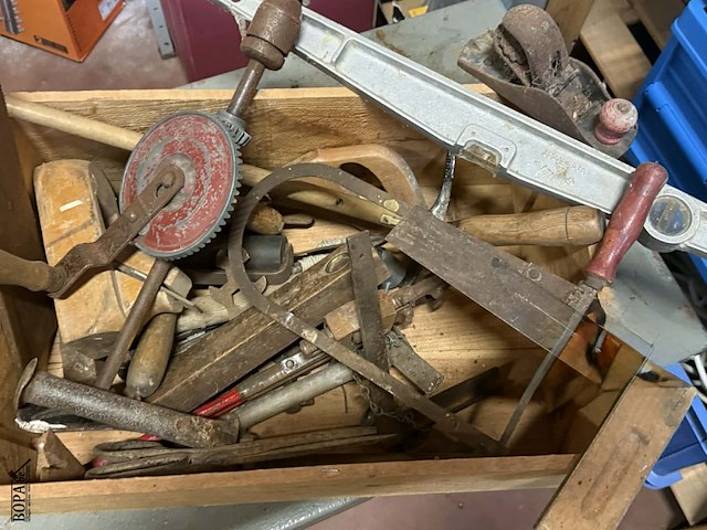 Lot 85 - assortiment handgereedschap circa 15 stuks - afbeelding 2 van  5