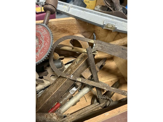 Lot 85 - assortiment handgereedschap circa 15 stuks - afbeelding 3 van  5