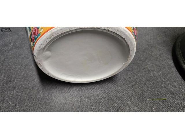 Lot 85 - chinese vaas - afbeelding 3 van  4