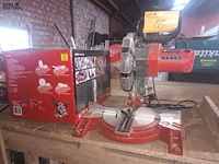 Lot 85 - einhell verstekzaagmachine op bank