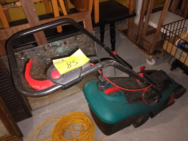 Lot 85 - elektrische grasmaaier bosch - afbeelding 1 van  4