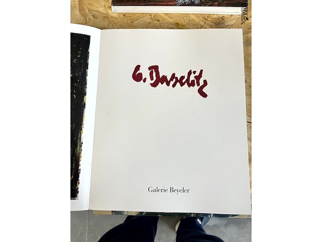 Lot 85 - gerg baselitz en raushenberg 2 boeken - afbeelding 3 van  10