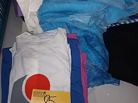 Lot 85 - kledij - afbeelding 3 van  5