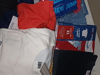 Lot 85 - kledij - afbeelding 4 van  5