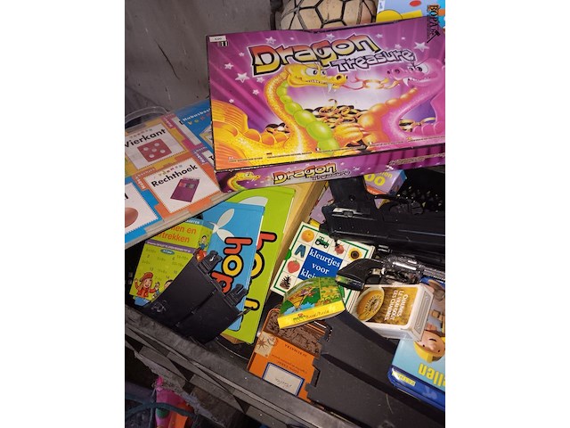 Lot 85 - lot speelgoed - afbeelding 6 van  8