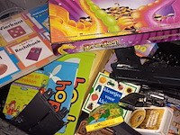 Lot 85 - lot speelgoed - afbeelding 6 van  8