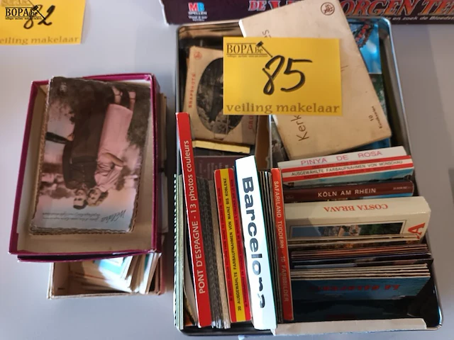 Lot 85 - oude kaarten en prentjes - afbeelding 1 van  6