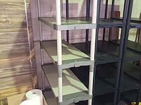 Lot 85 - pvc rek - afbeelding 1 van  2
