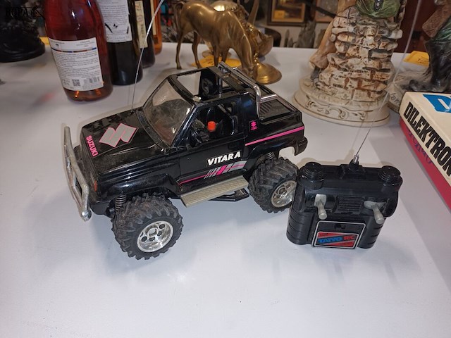 Lot 85 - taiyo suzuki vitara jeep - afbeelding 3 van  4