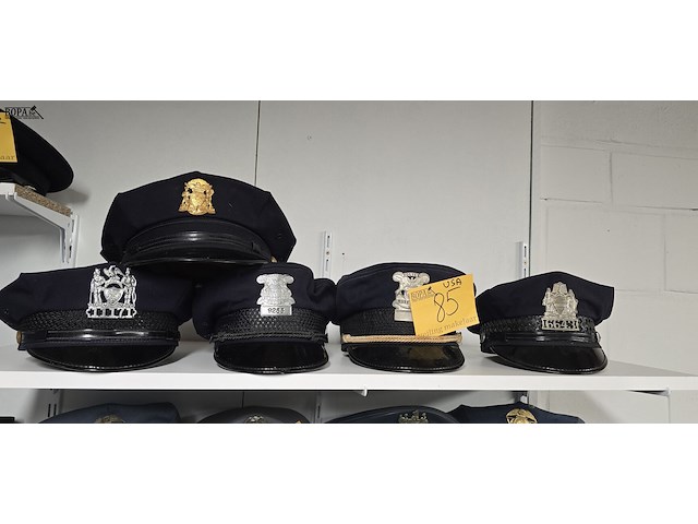 Lot 85 - usa 5 kepies - afbeelding 1 van  8