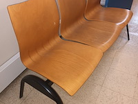 Lot 85 - wachtkamerbank - afbeelding 2 van  3