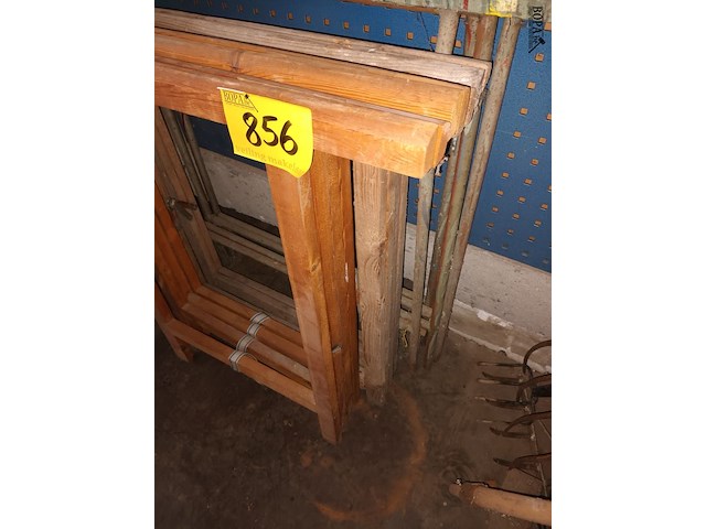 Lot 856 - schragen. 6 stuks - afbeelding 2 van  3