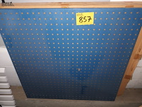 Lot 857 - wandpaneel voor gereedschap. 3 stuks - afbeelding 3 van  3