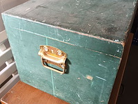 Lot 859 - houten kist. 2 stuks - afbeelding 2 van  5