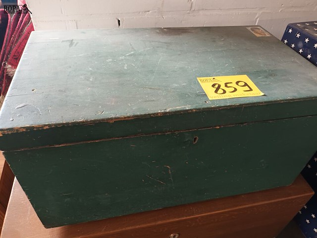 Lot 859 - houten kist. 2 stuks - afbeelding 5 van  5