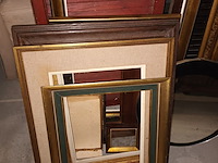 Lot 86 - kaders, spiegels en luiken. 14 stuks - afbeelding 4 van  6