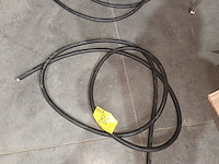 Lot 86 - laadkabels. 2 stuks - afbeelding 4 van  7