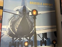 Lot 86 - lot boeken hsl + brussels airport - 4 stuks - afbeelding 3 van  4