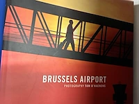 Lot 86 - lot boeken hsl + brussels airport - 4 stuks - afbeelding 4 van  4
