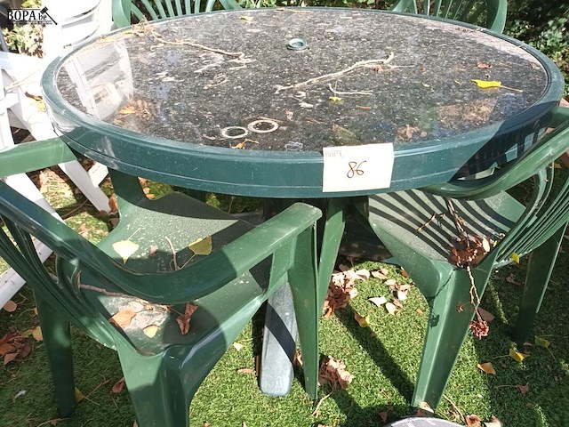 Lot 86 - ronde tuintafel met stoelen - afbeelding 4 van  4