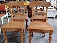 Lot 86 - set van 4 houten stoelen - caféstijl - afbeelding 1 van  3