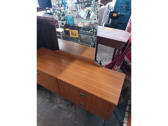 Lot 862 - retro kastje met spiegel - afbeelding 3 van  8