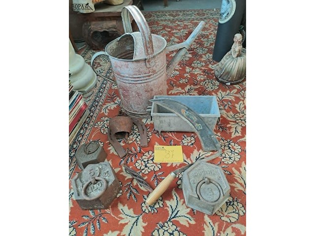 Lot 87 - antieken ijzerwaren decoratief - afbeelding 1 van  3